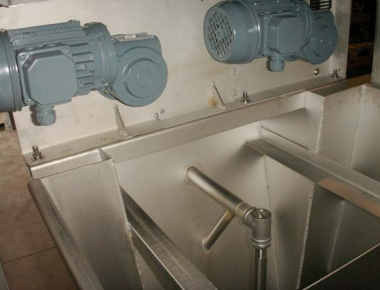 Wasserücklauf im Ausscheidetank