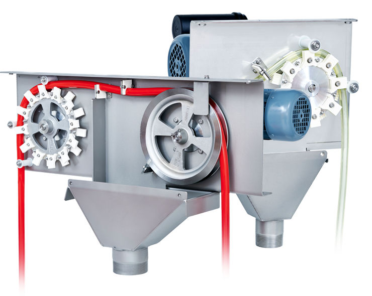 Oil skimmer for many industries